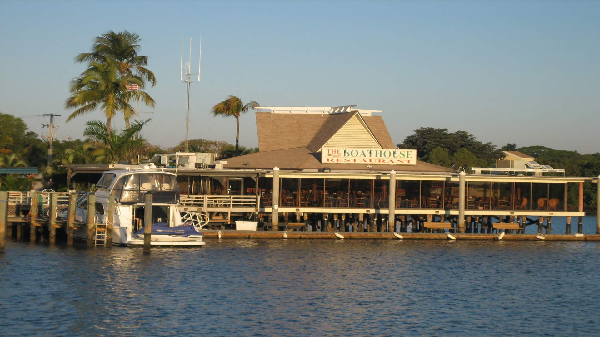 Waterfront Restaurant The Boathouse on Naples Bay Traum Urlaub Florida